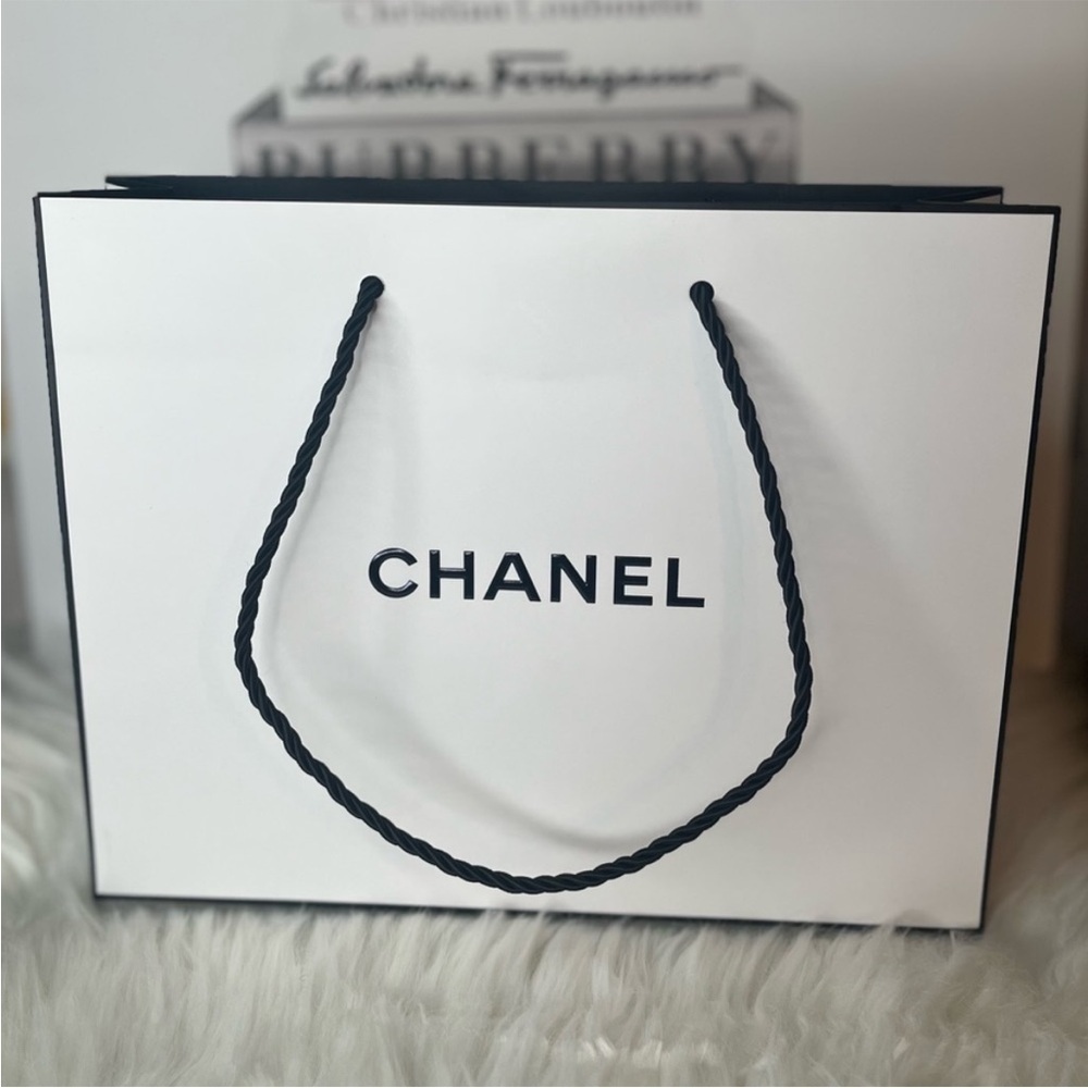 Chanel Shopping Bag